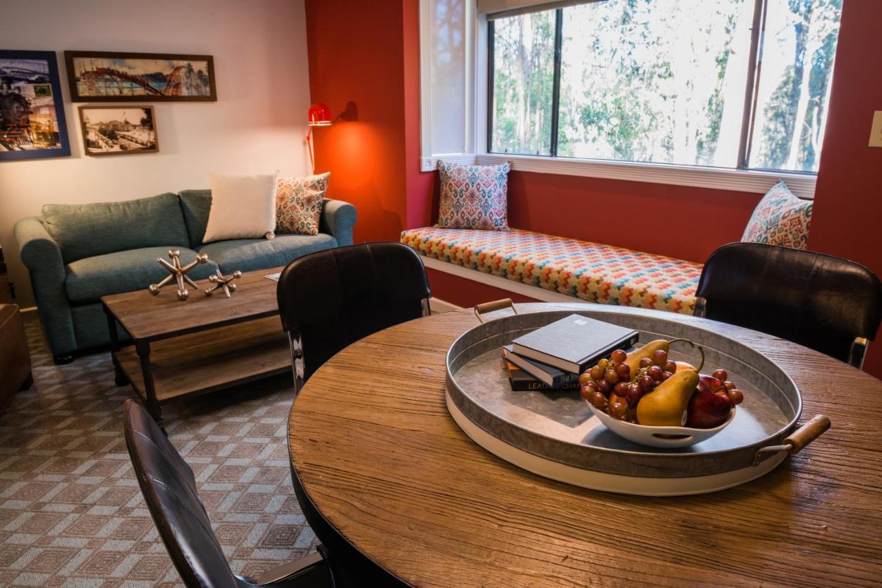 Chaminade Resort & Spa Santa Cruz Extérieur photo